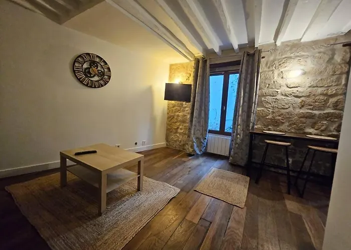Cosy Centre *